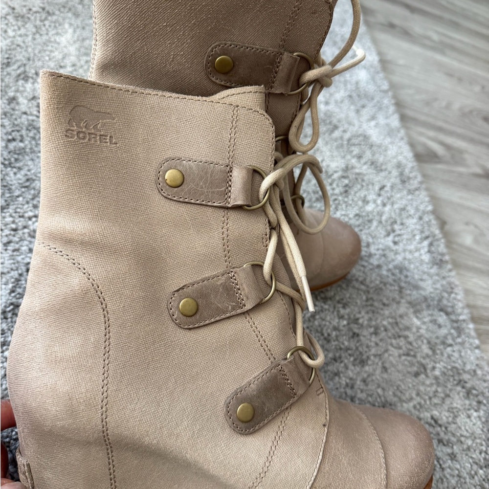 Sorel Joan of Arctic Lace up Wedge Boots